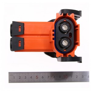 Feithiclí Fuinnimh Nua Ceanglóir Reatha Ard Reatha 200A 2 Plus Plug Plug Plug Ceanglóir